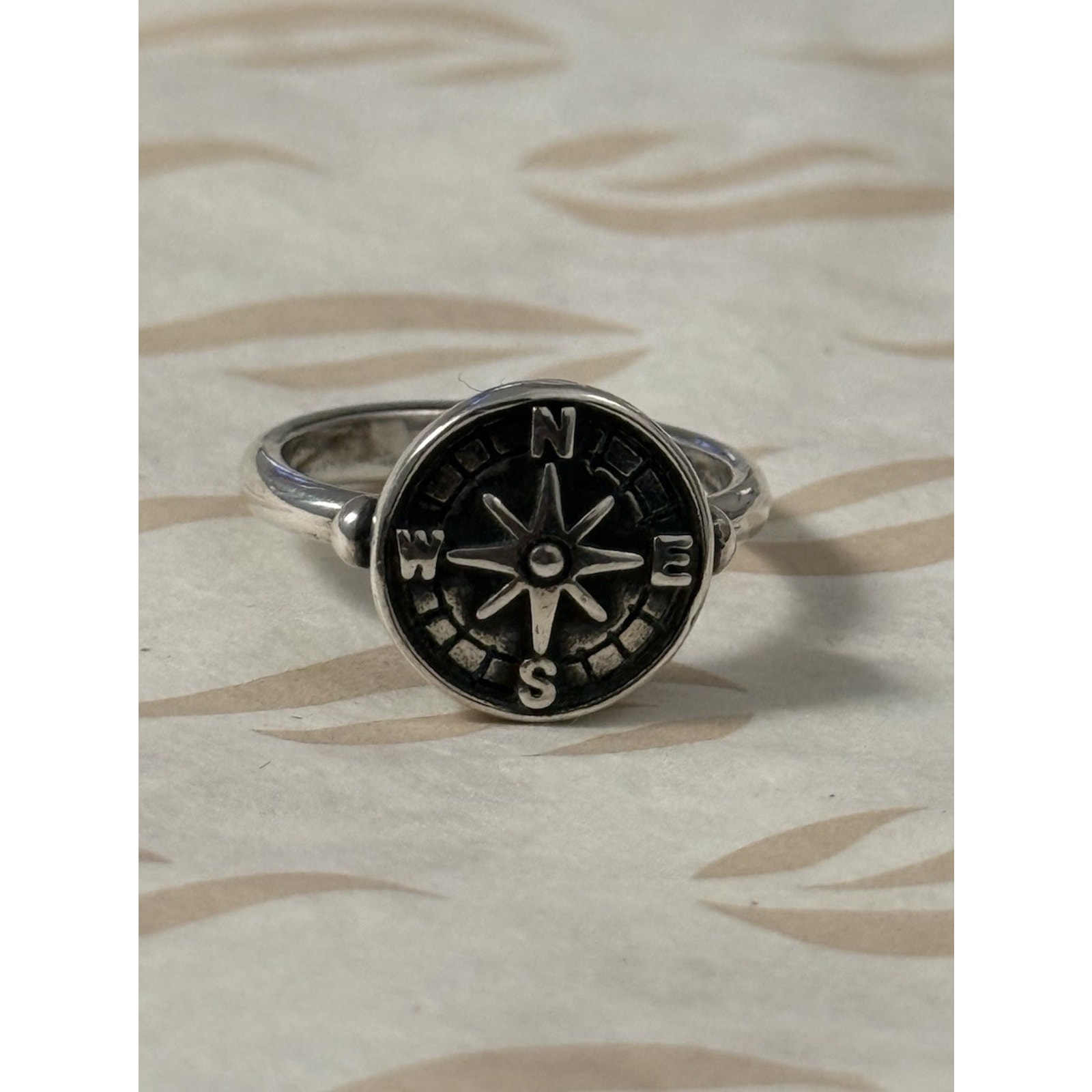 James Avery Retired Sterling Silver Lifes Journey Compass Ring Size 75 200$
